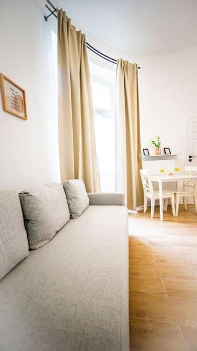 Lovely Apartment In 华沙 外观 照片
